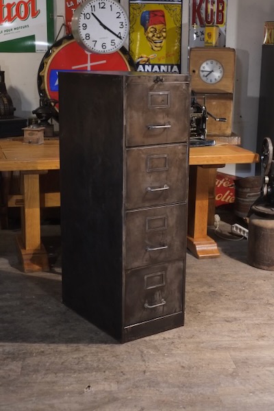  classeur ancien a tiroir roneo industriel en metal brut 